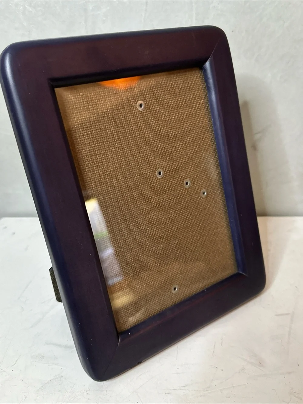 VINTAGE WOOD PICTURE FRAME ROUNDED CORNERS MADE IN THAILAND FITS 5X7 PLUM